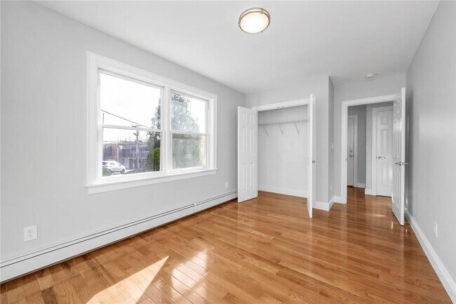 Building Photo - 41 Kimball Ave
