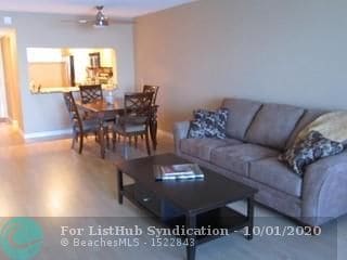 Building Photo - 110 Lake Emerald Dr