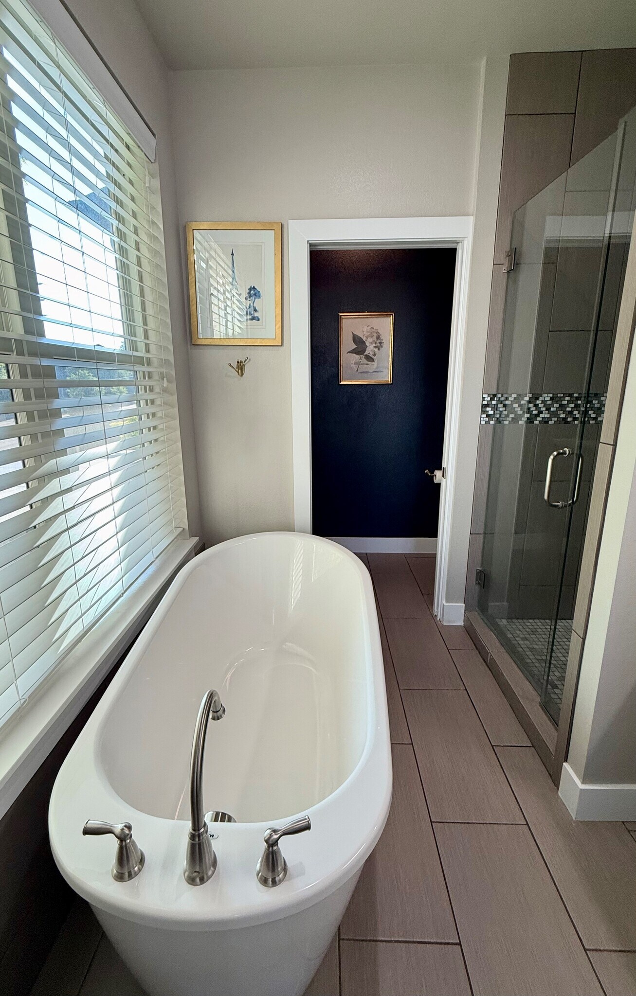 Primary Bath 1 - 2115 S Sherman St