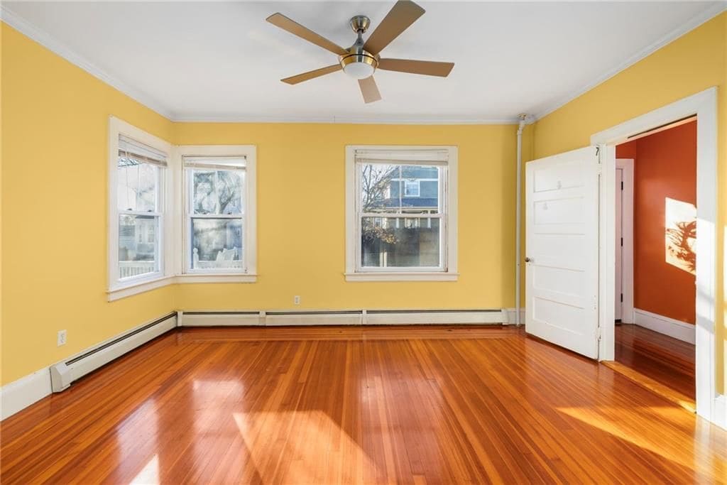 Building Photo - 73 Bayside Ave