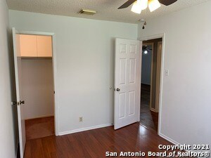 Building Photo - 13039 Hunters Moon