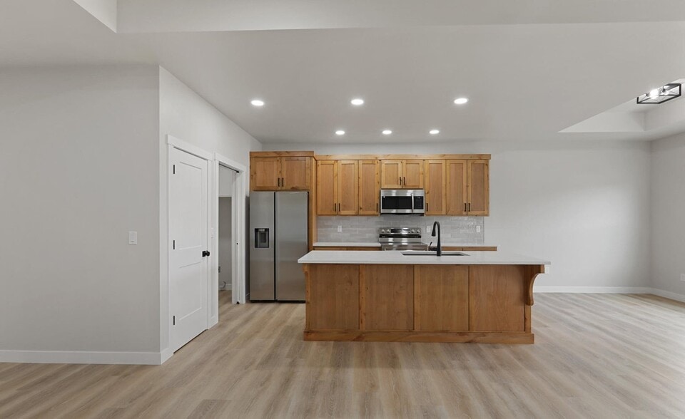 Building Photo - 3426 35th St W