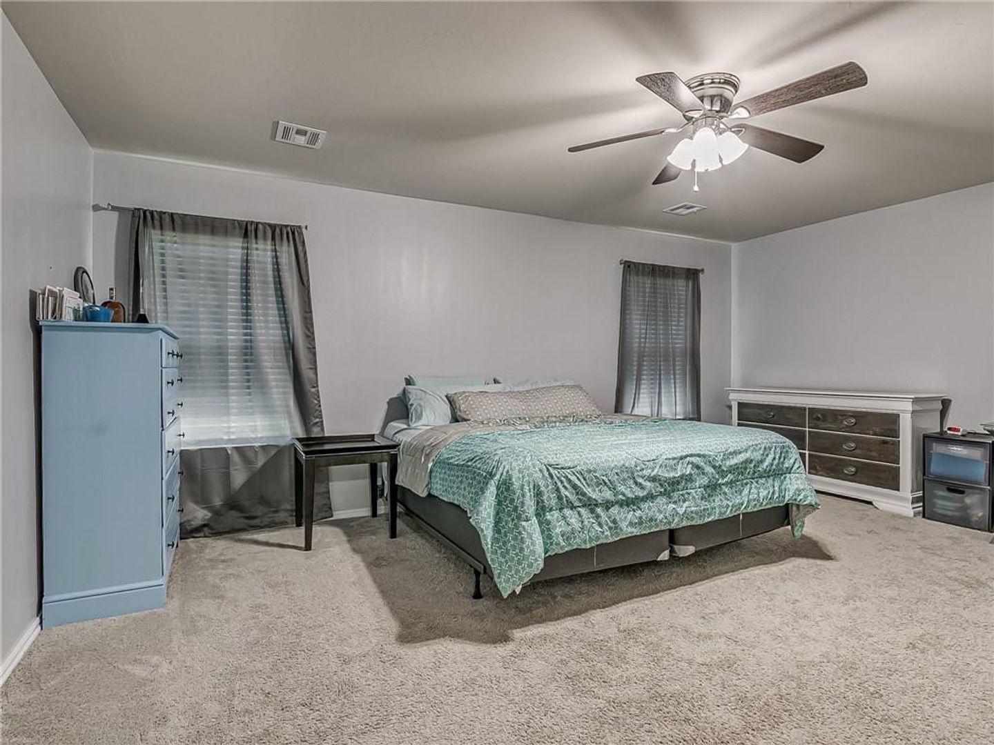 Building Photo - 1912 Autumn Way