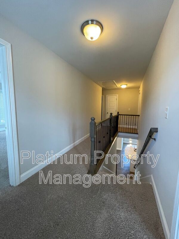 Building Photo - 1805 Warrington Way
