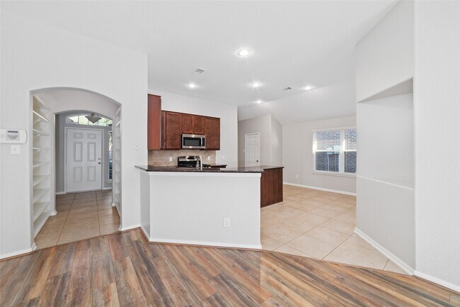 Building Photo - 4922 Gingham Check Ct