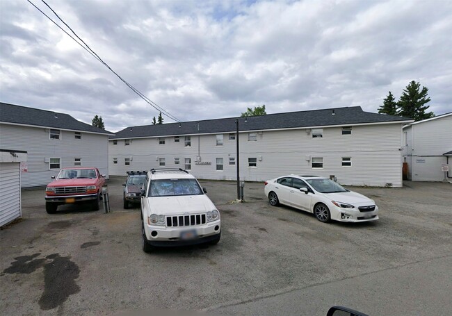 Building Photo - 1303 W 23rd Ave