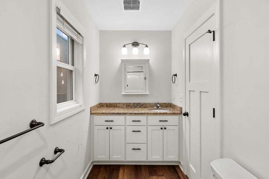 Building Photo - 4406-1 Nicollet Ave