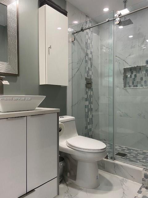 Building Photo - 428 N Crescent Dr