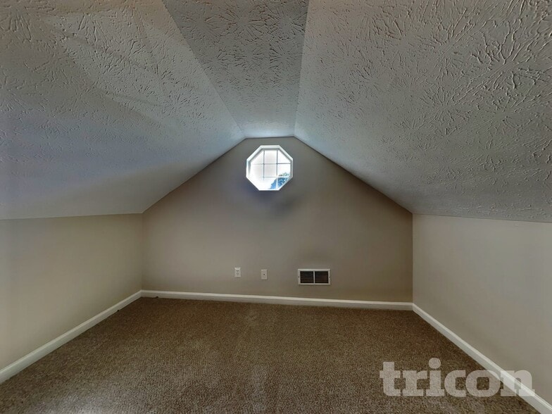 Building Photo - 365 Wild Turkey Ln