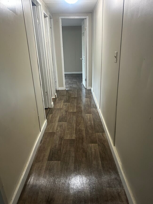 Building Photo - 1670 Q T Todd Dr