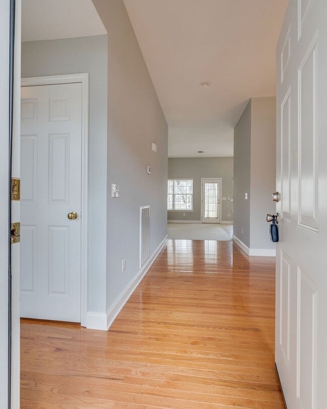 Building Photo - 205 Rockingham Meadows Dr