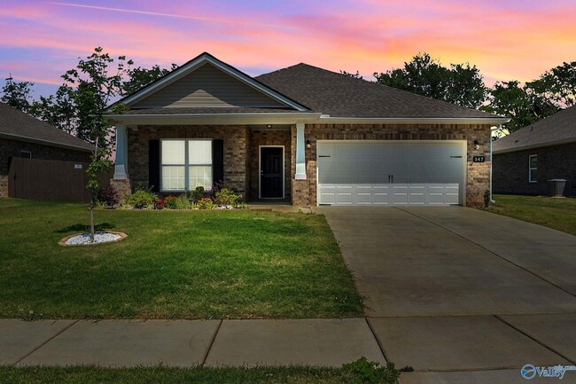 Building Photo - 147 Ivy Vine Dr
