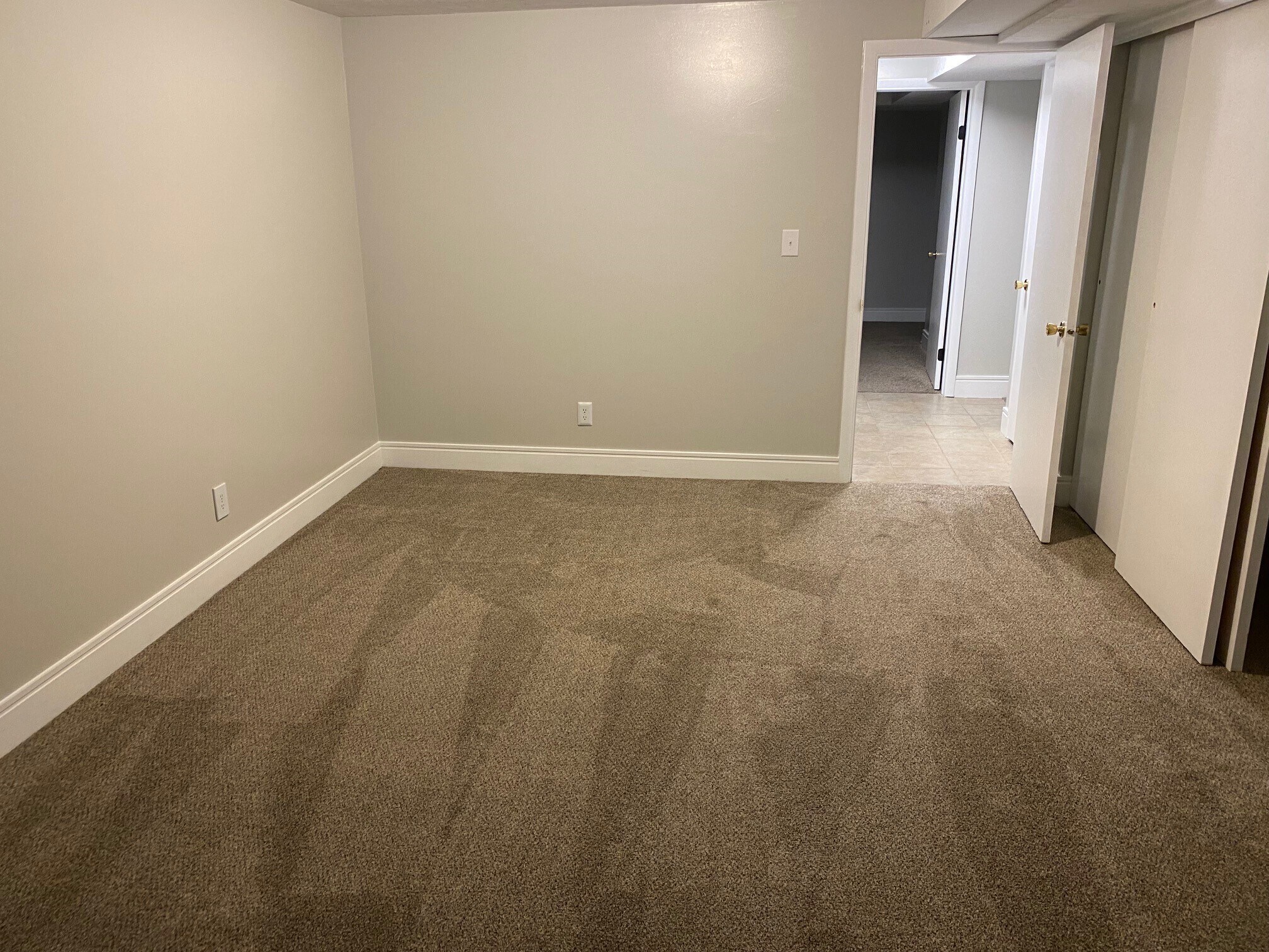 downstairs bedroom - 1306 E 1990 S