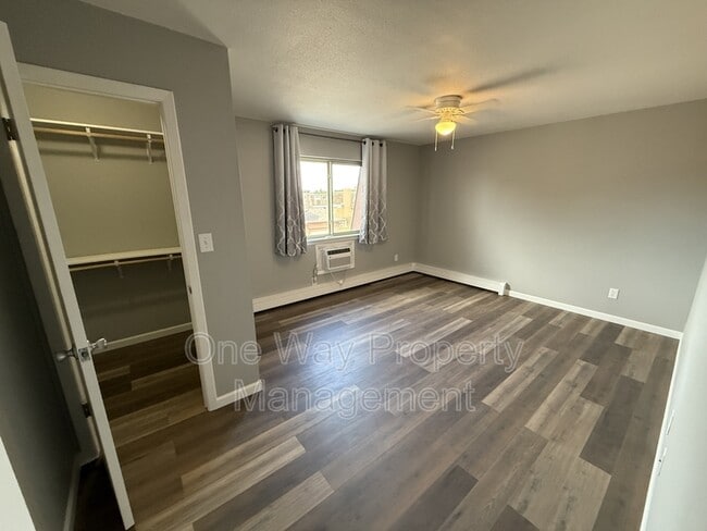 Building Photo - 824 37th Ave Ct