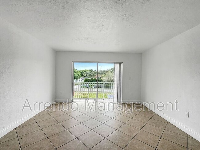 Building Photo - 8475 SW 94th St