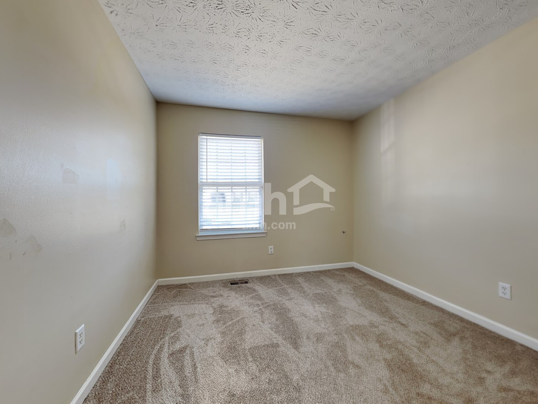 Building Photo - 5433 Fairford Ct