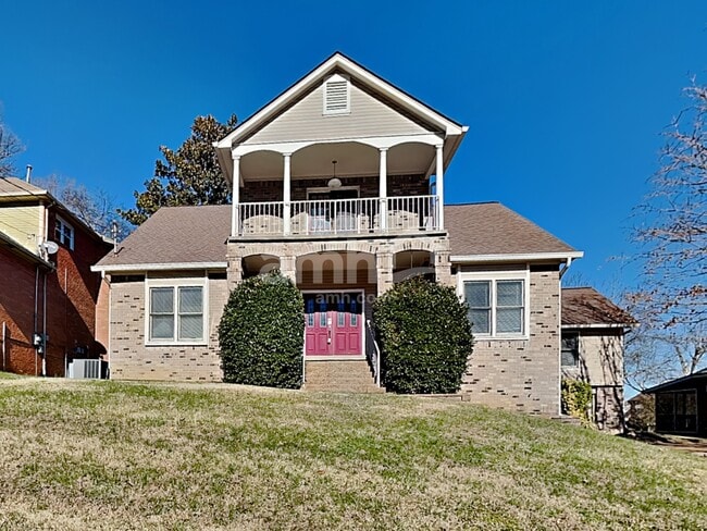 Building Photo - 7012 Poplar Creek Trce