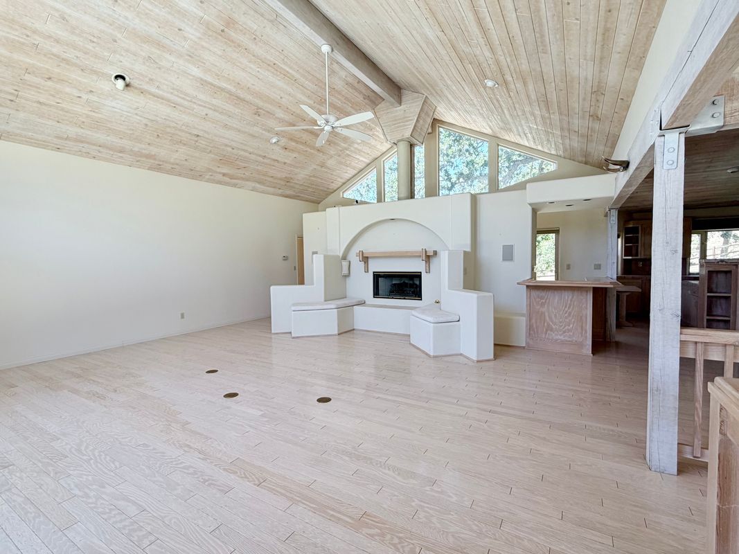 Building Photo - 29861 Greenwater Dr