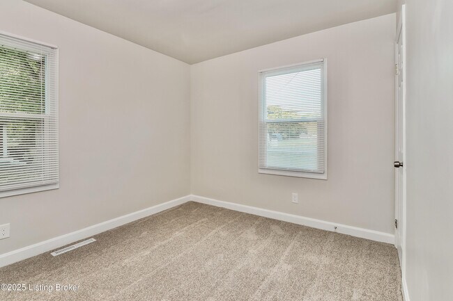 Building Photo - 5401 Johnsontown Rd