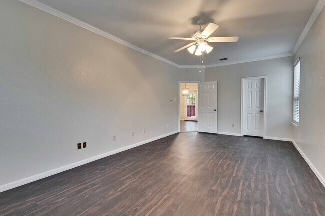 Building Photo - 1706 Pheasant Roost