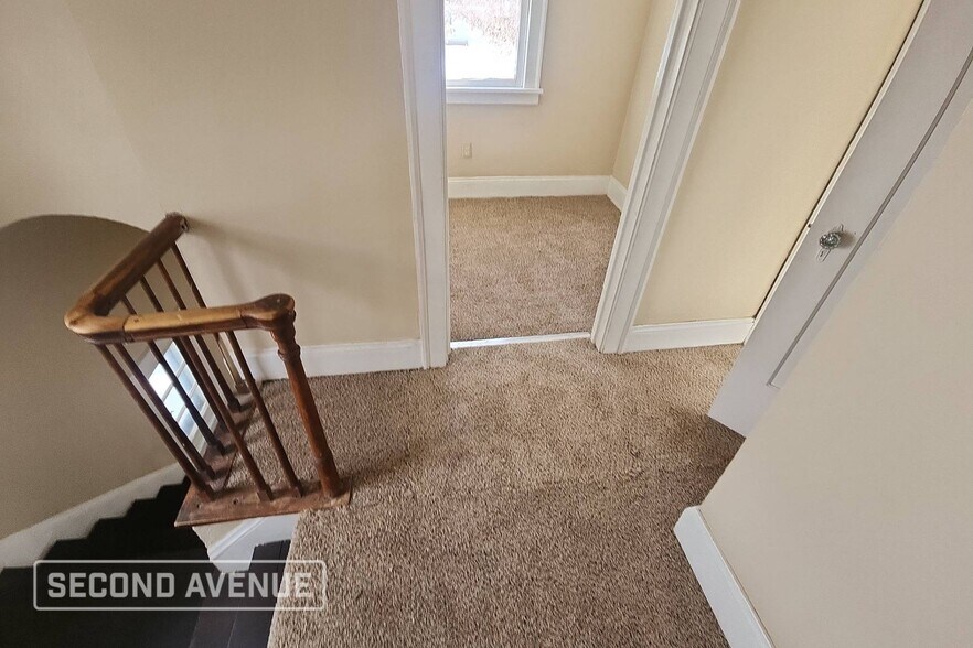 Building Photo - 3870 Lee Heights Blvd