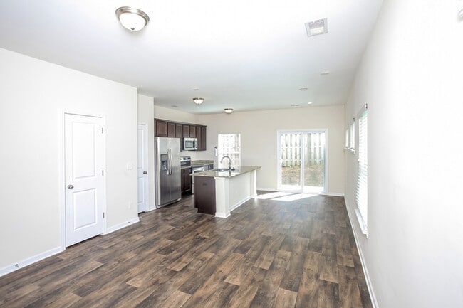 Building Photo - 1 Month Free! Tour Today! Spacious Home Ne...