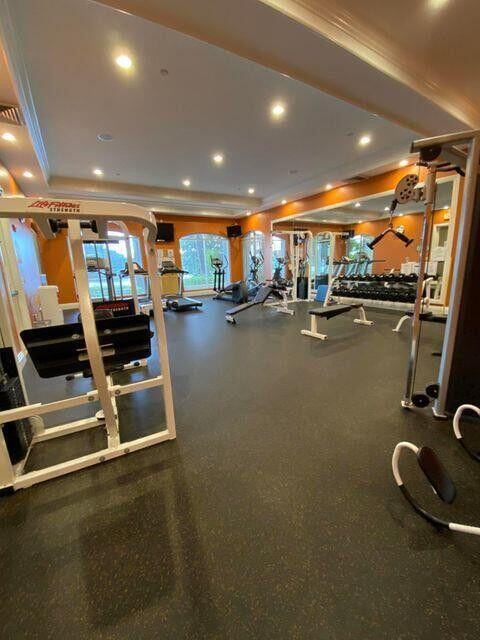 Building Photo - 2404 Tuscany Way