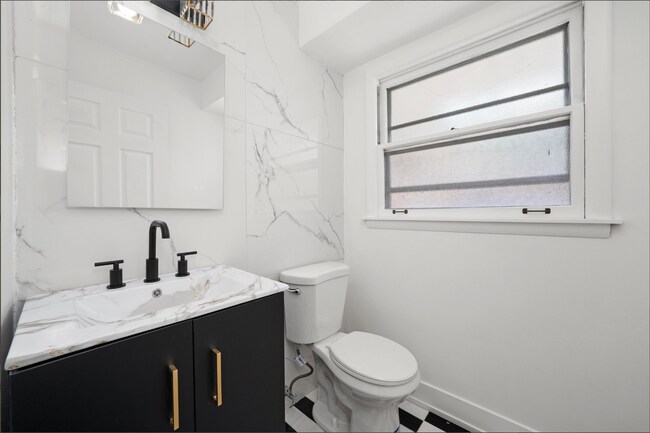 Building Photo - 16030 University Ave