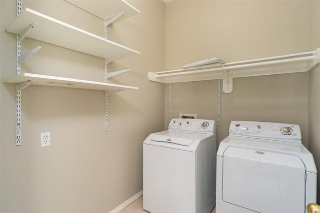 Building Photo - 4413 Ableside Dr