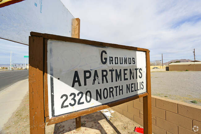 Building Photo - Nellis Apartments