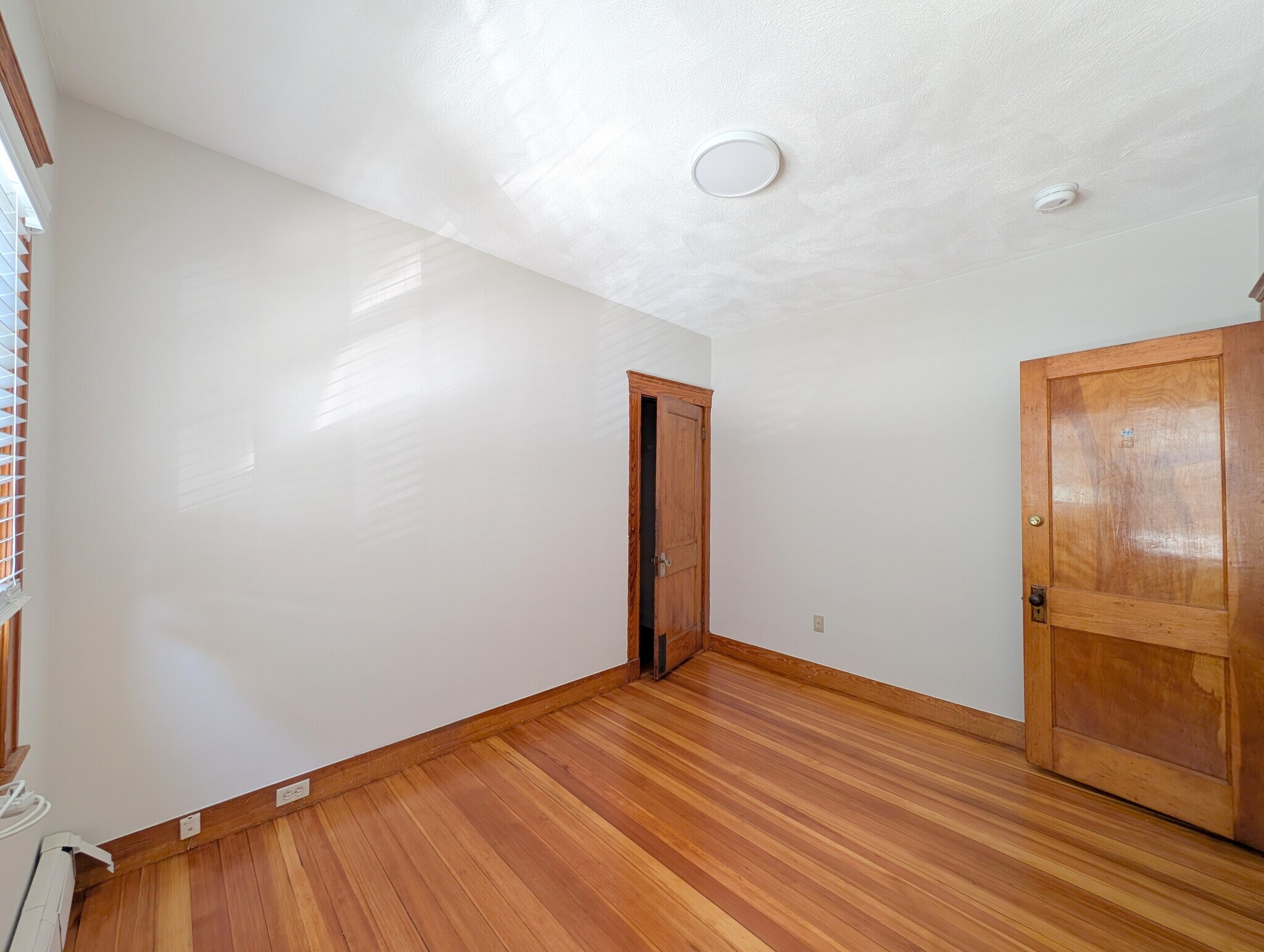 Building Photo - 29 Frederick Ave