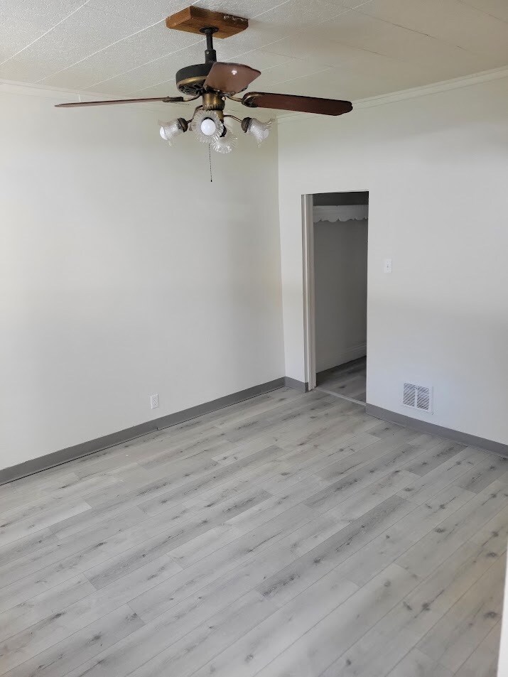 Building Photo - 425 Ohio Ave