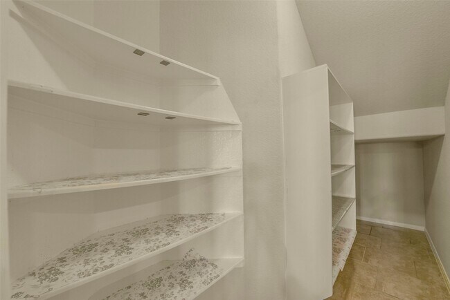 Building Photo - 3511 Brampton Island Dr