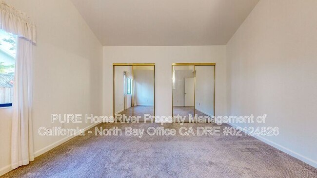 Building Photo - 514 Christopher Way