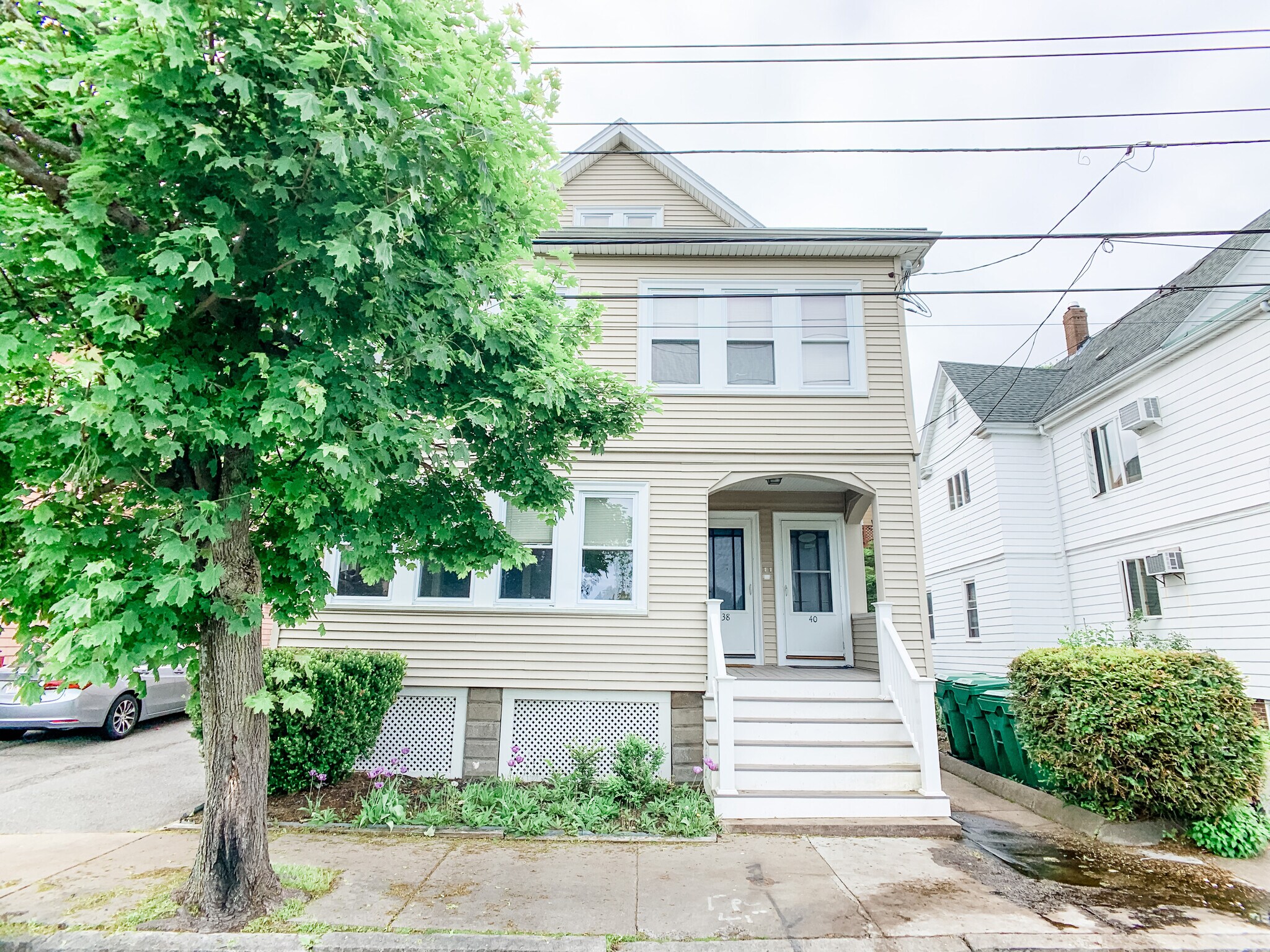Building Photo - 40 Morton Ave