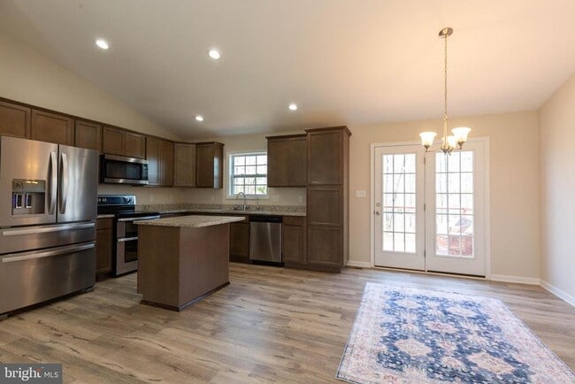 Building Photo - 197 Catch Release Ct