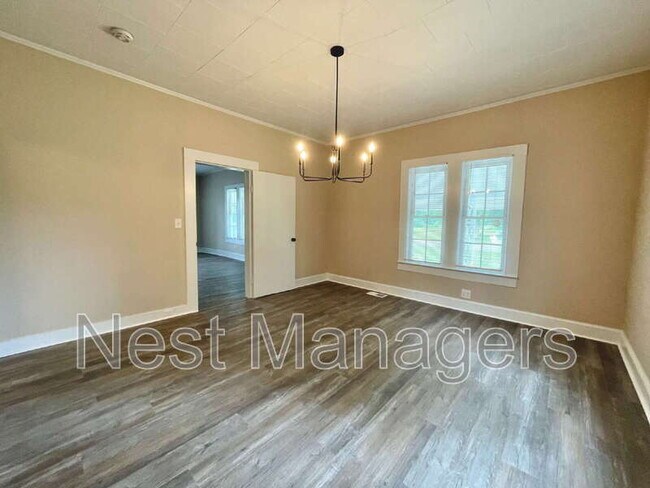 Building Photo - 416 Old Maxton Rd