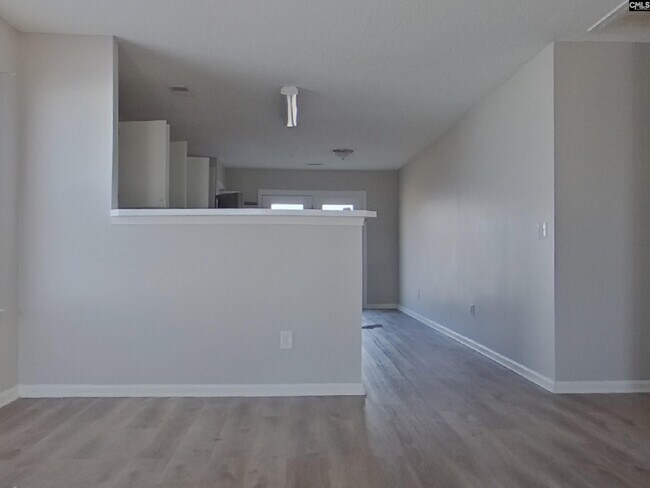 Building Photo - 3 Glen Knoll Ct