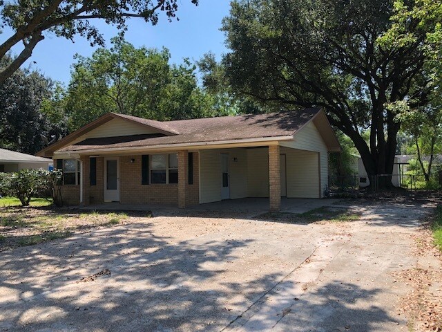Building Photo - 2612 W David Dr