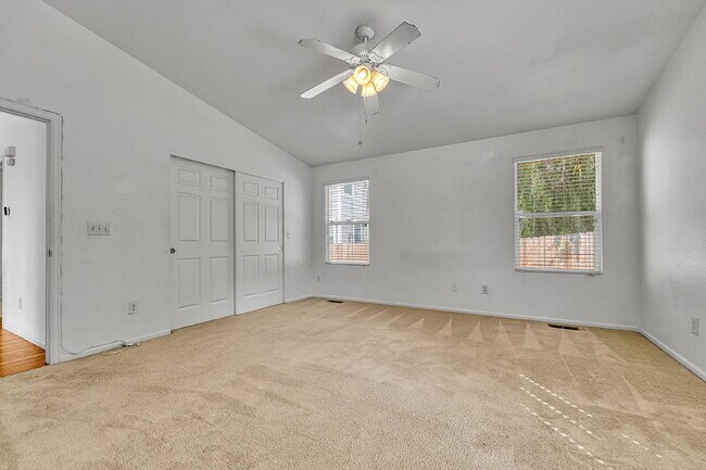 Building Photo - $2,650, 4-bed, 3-bath, 2175 sq ft ranch st...