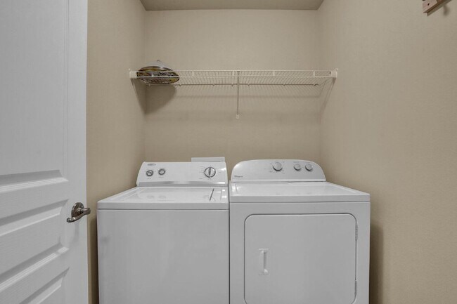 Building Photo - 5647 Celtic Cross Grove