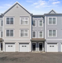 Building Photo - 403 Copper Square Dr