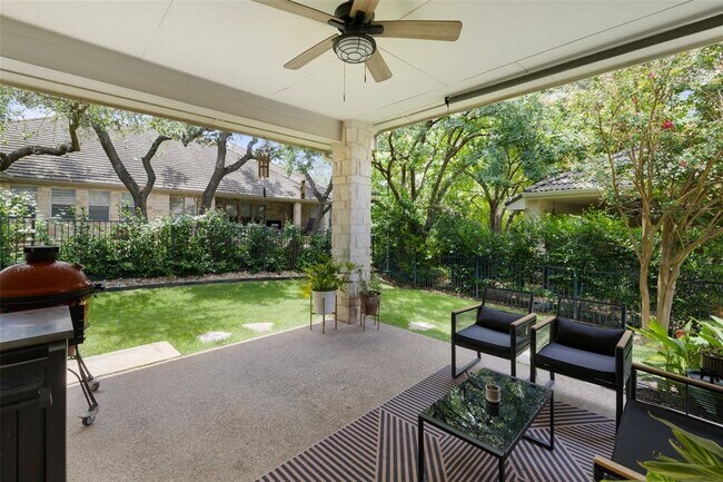 Building Photo - 209 The Hills Dr