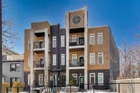 Building Photo - 1220 19th St NE