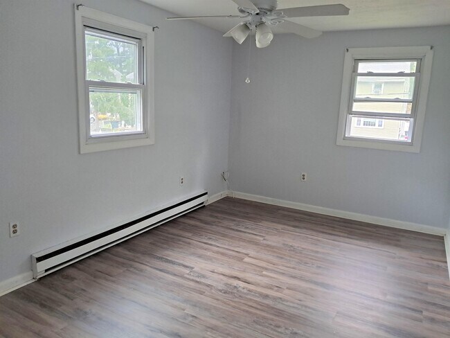 Building Photo - 28 Paxton Terrace