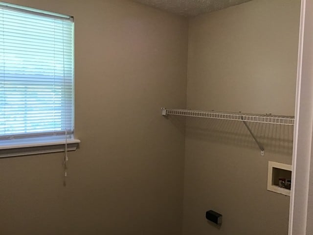 Building Photo - 5622 Decatur Ridge Dr