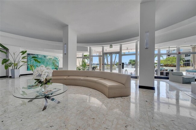 Building Photo - 1200 West Ave