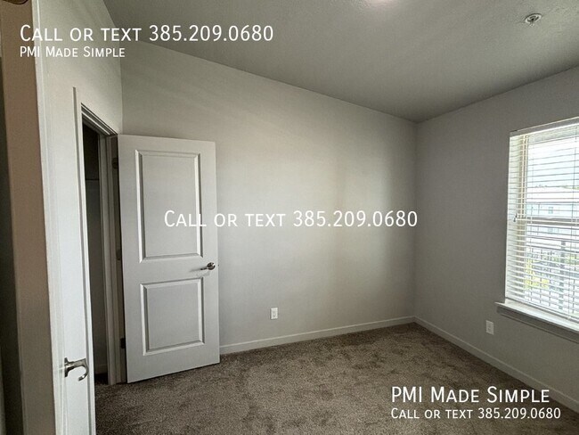 Building Photo - 1700 Sandhill Rd