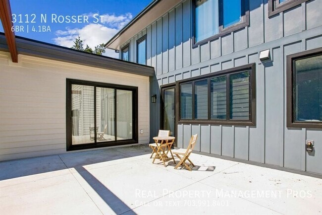 Building Photo - 3112 N Rosser St