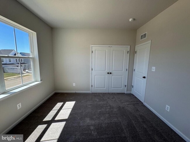 Building Photo - 51 Trout Lily Dr
